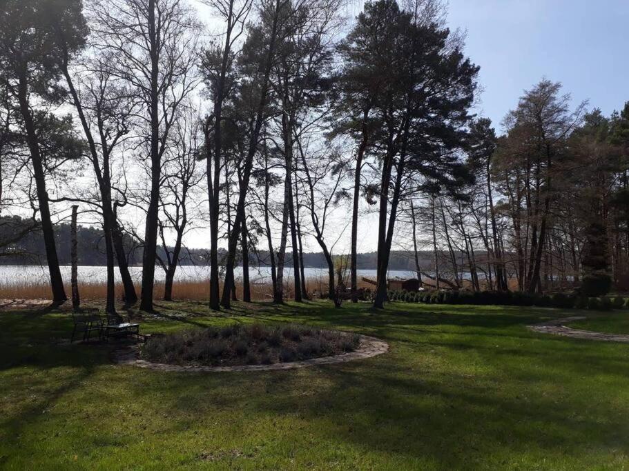 Penthouse Bernd Im Waldschloesschen Direkt Am See Wendisch Rietz Exterior foto